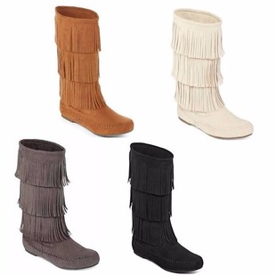 JCPenney: 12 Styles of Women's Boots $34
